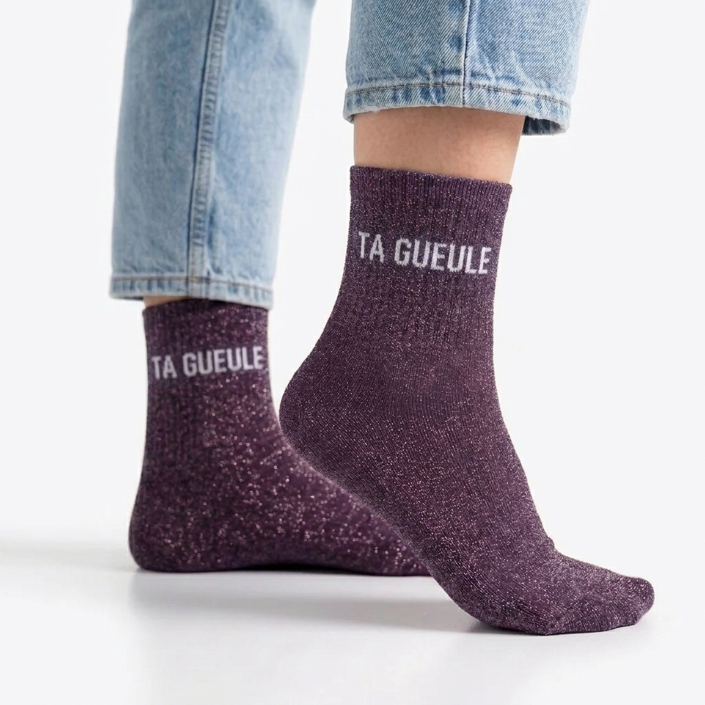 Chaussettes paillettes ta gueule — photo IA Gemini — Chaussettes à Paillettes